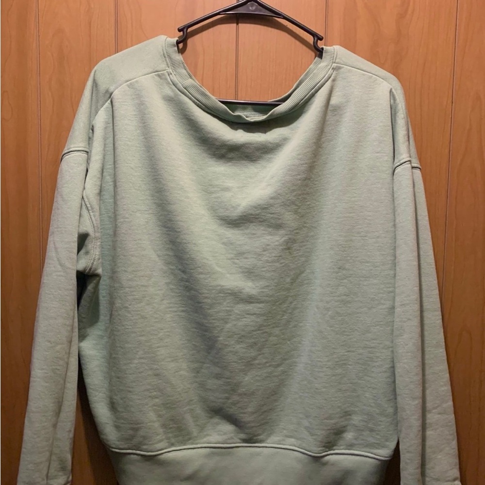 Pact organic cotton Olive Green Crewneck with cute plant design - Picture 2 of 4